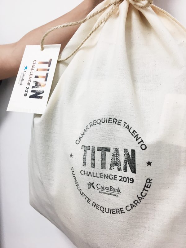 TITAN Challenge proyecto Caixabank 2019